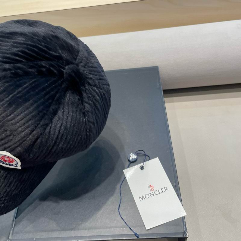 Moncler hat (20)