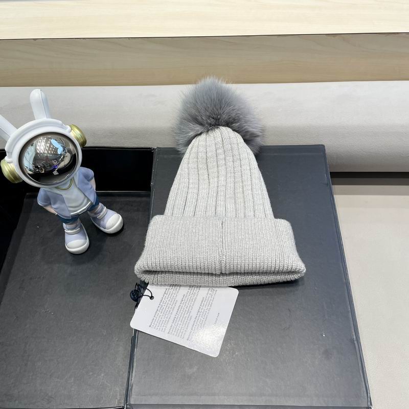 Moncler hat (21)