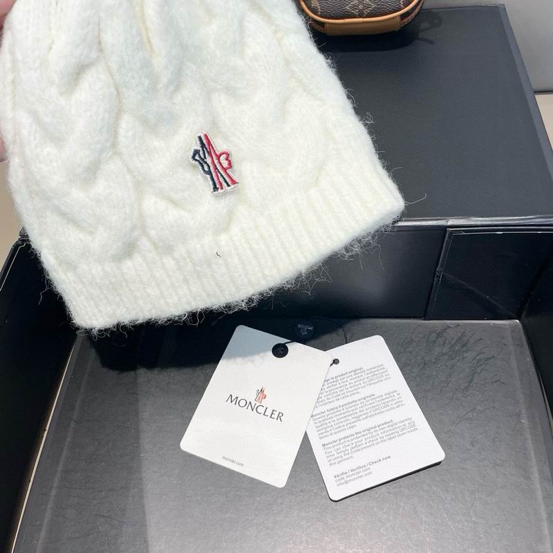 Moncler hat (21)