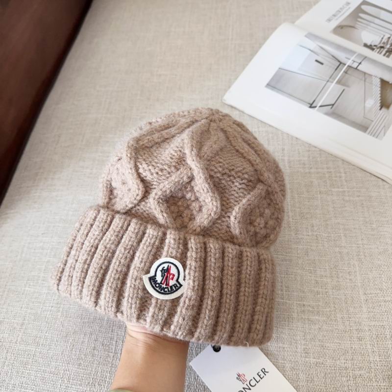 Moncler hat (212)