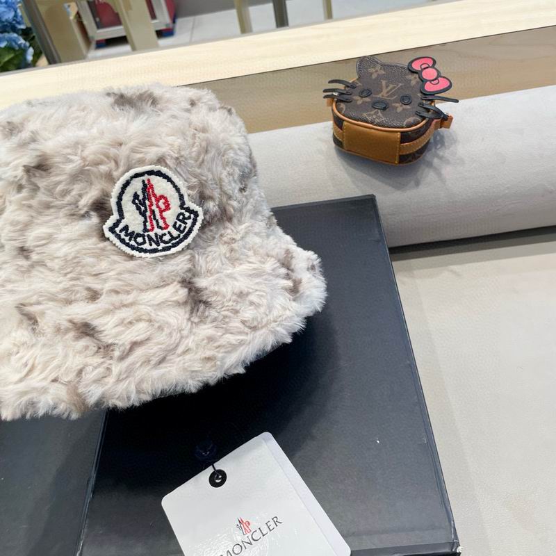 Moncler hat (22)