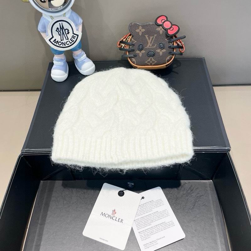 Moncler hat (24)