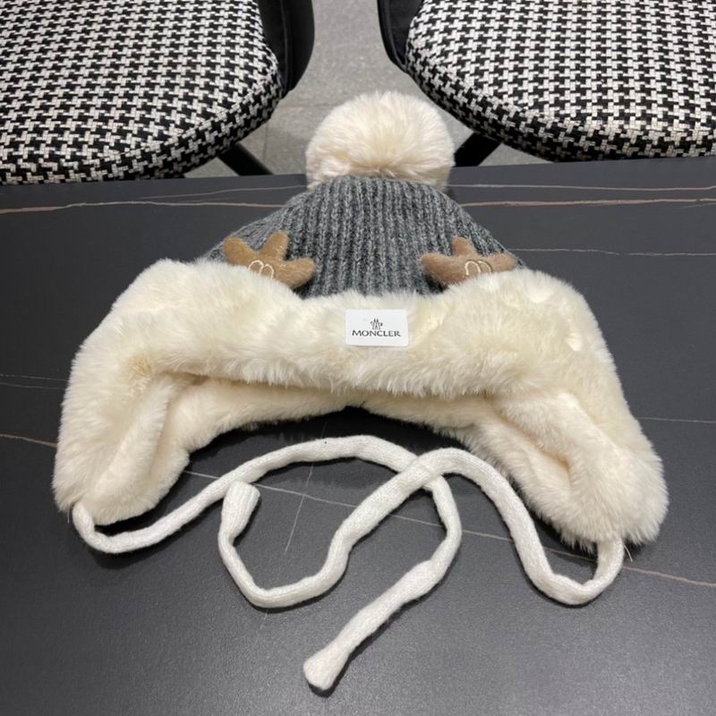 Moncler hat (242)