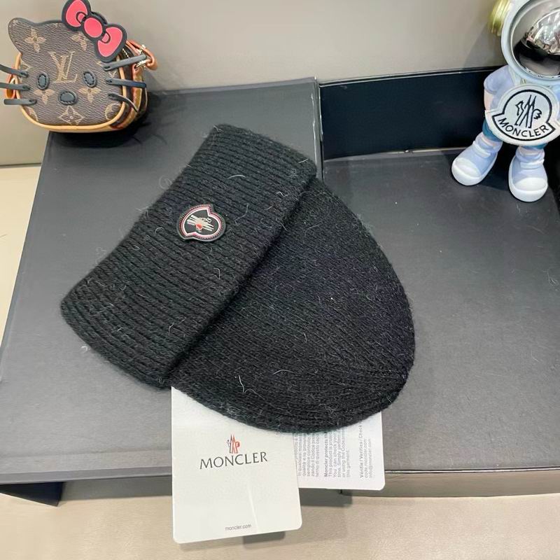 Moncler hat (261)