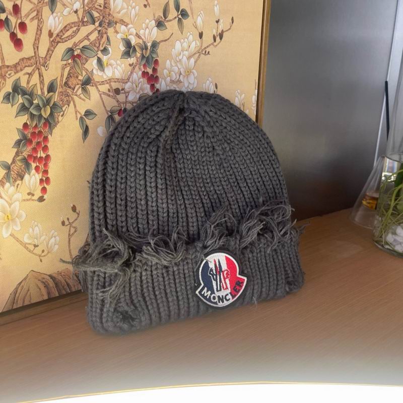 Moncler hat (293)