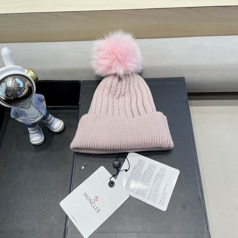 Moncler hat (3)
