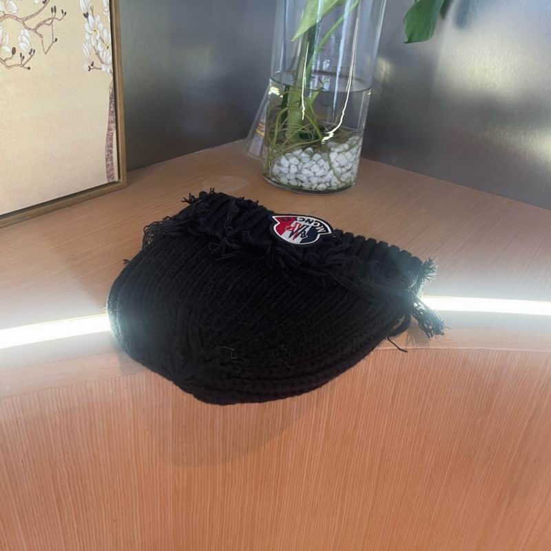 Moncler hat (310)