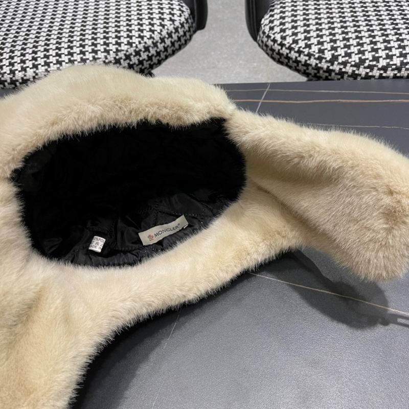 Moncler hat (314)