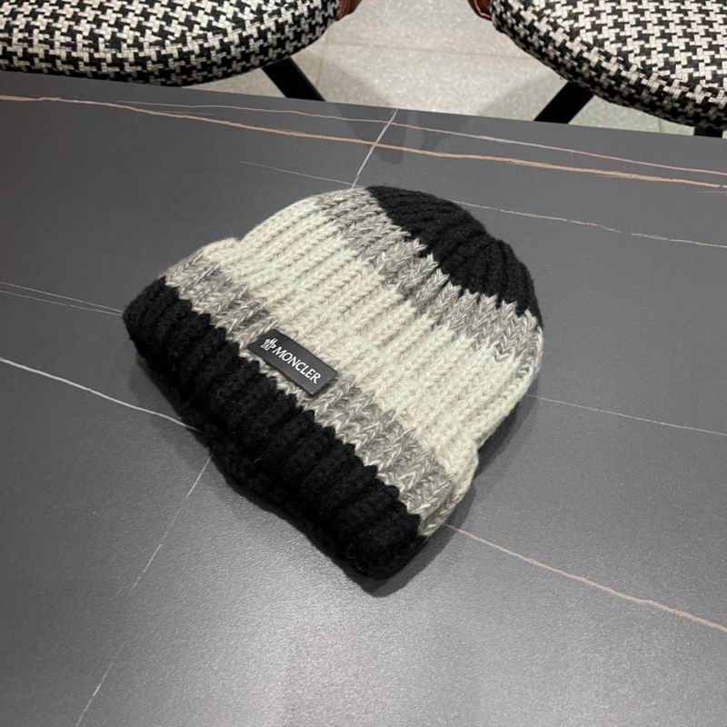 Moncler hat (320)