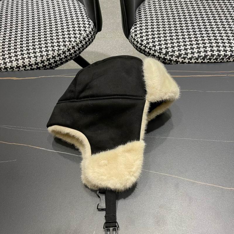 Moncler hat (320)