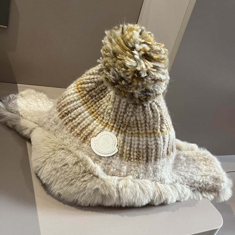 Moncler hat (327)