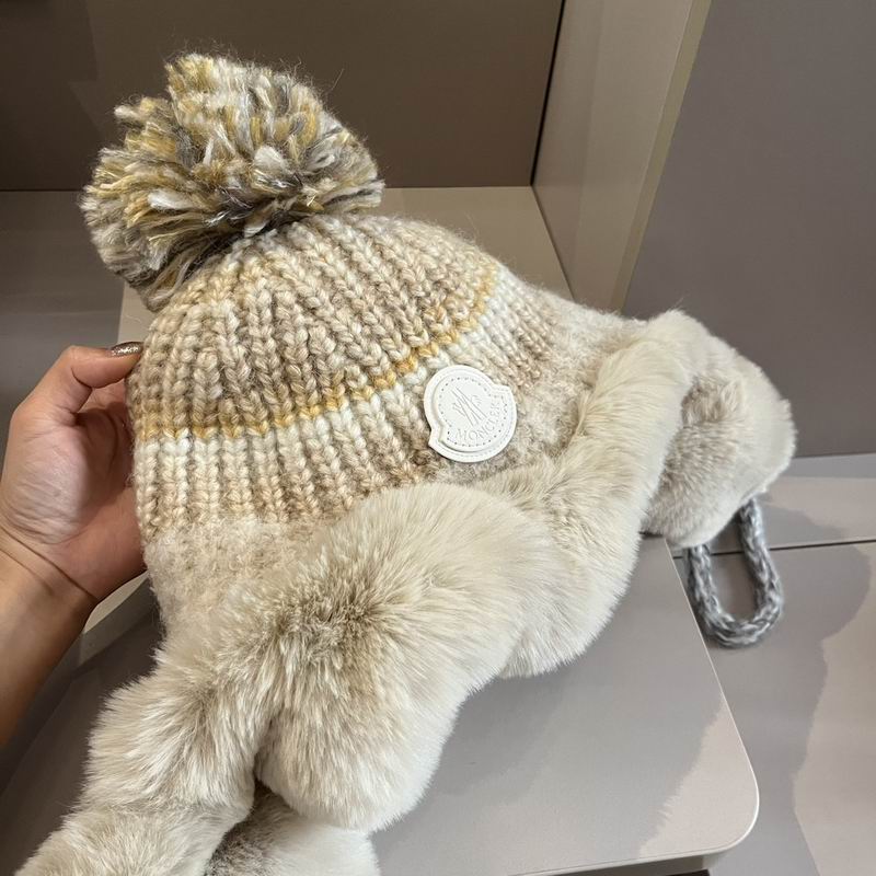 Moncler hat (329)