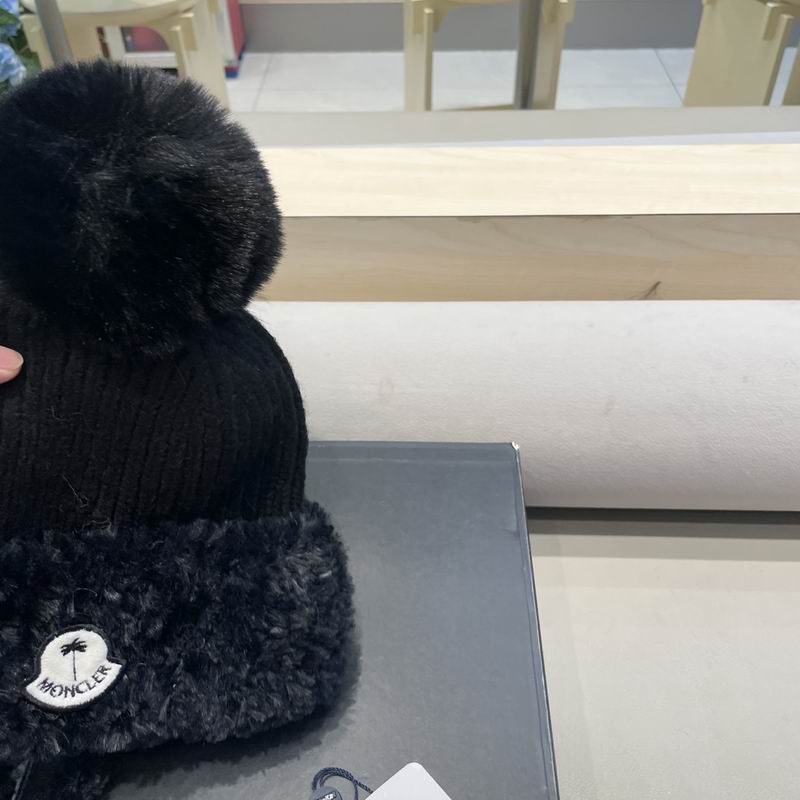 Moncler hat (329)