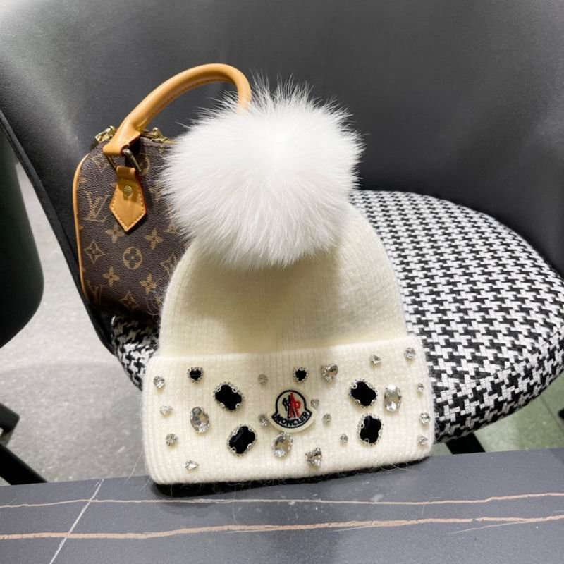 Moncler hat (341)