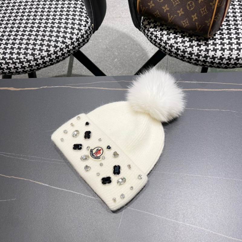 Moncler hat (348)