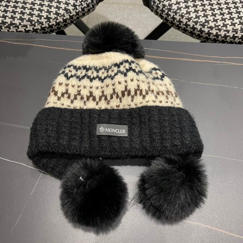 Moncler hat (354)