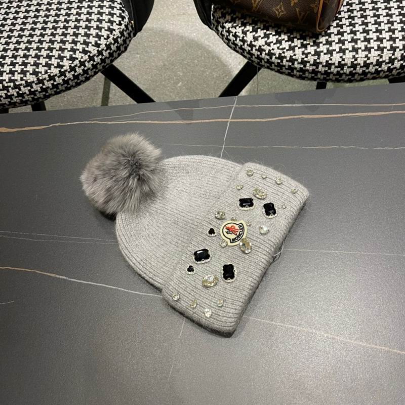 Moncler hat (357)