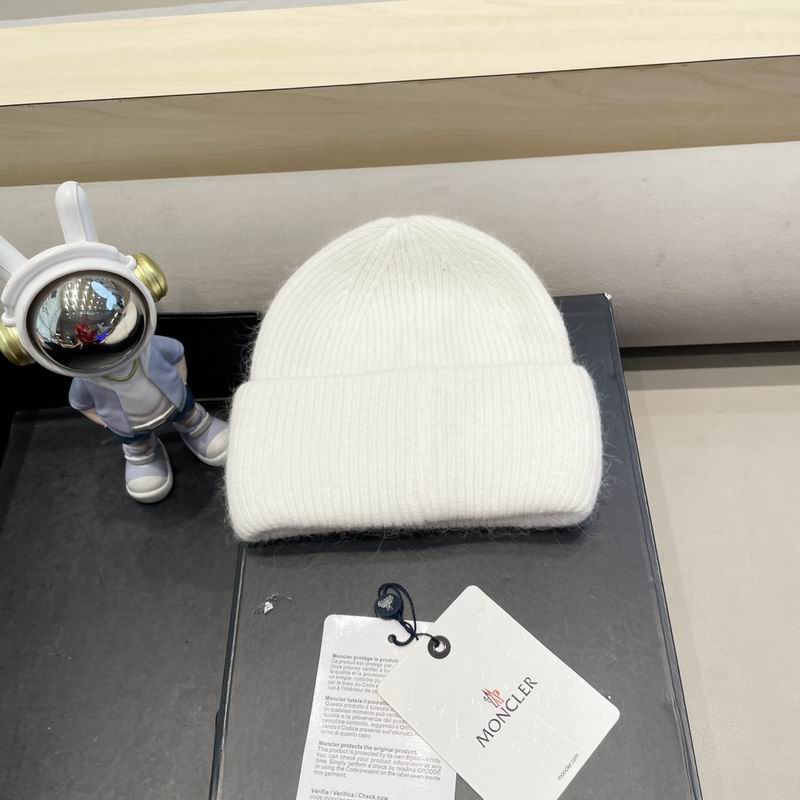 Moncler hat (390)