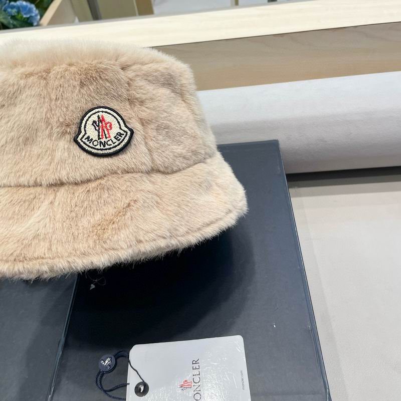 Moncler hat (4)