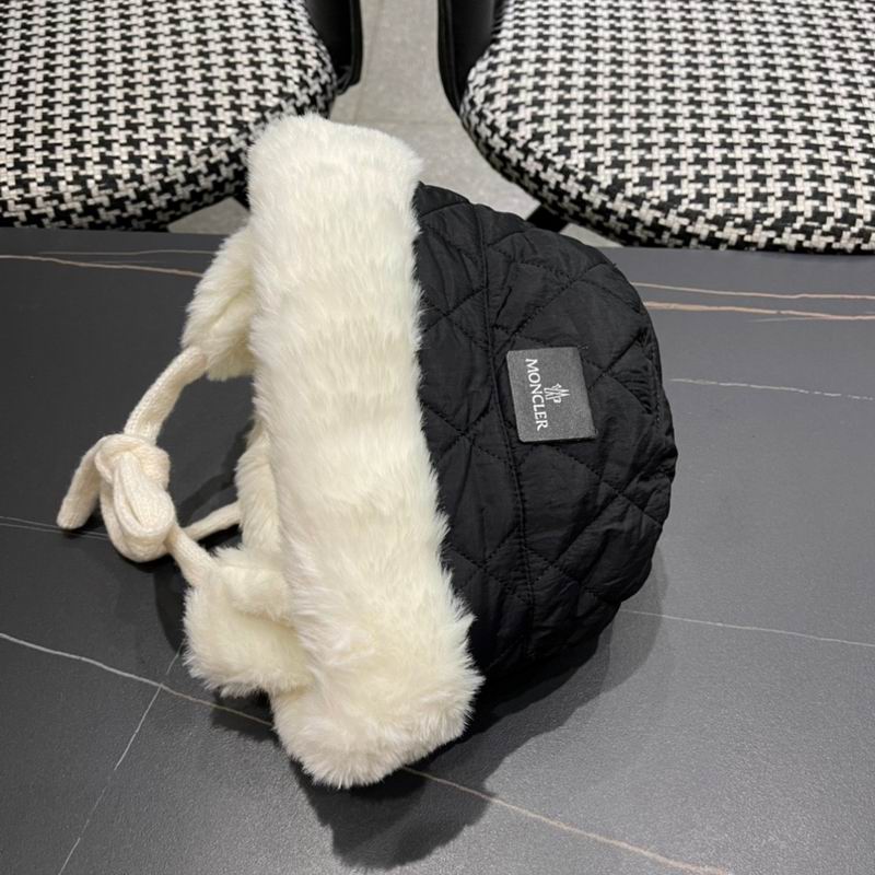 Moncler hat (41)
