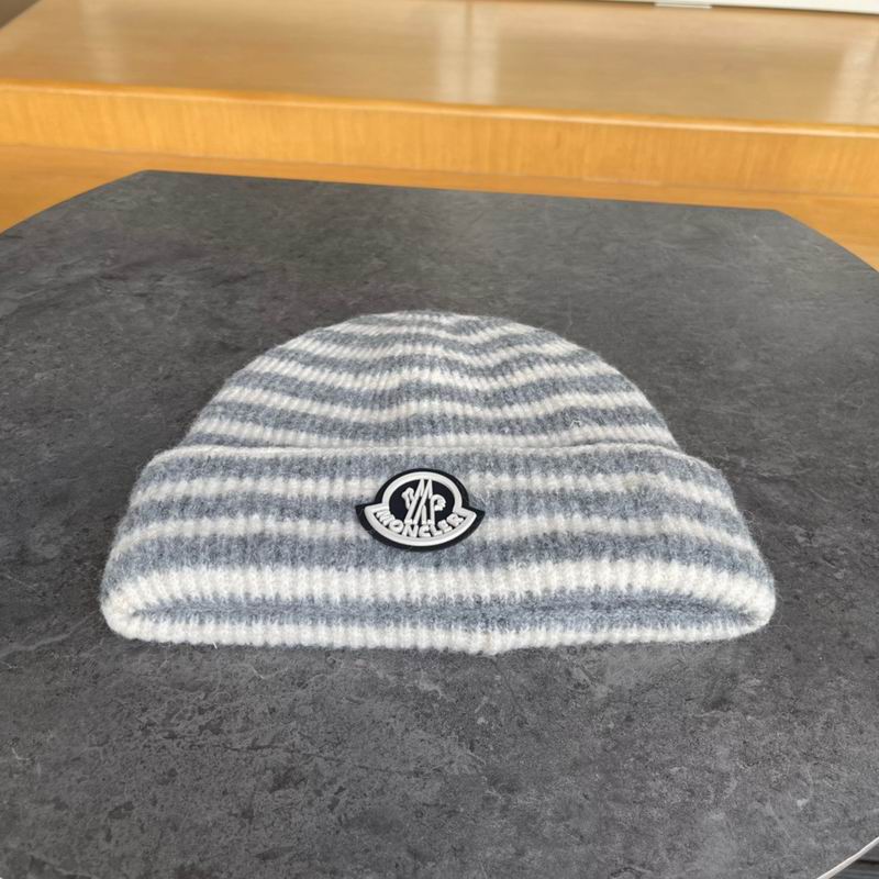 Moncler hat (473)