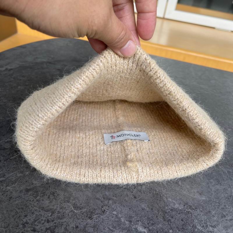 Moncler hat (475)