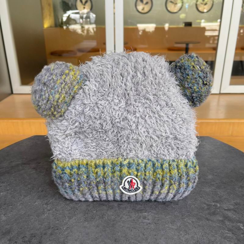 Moncler hat (518)