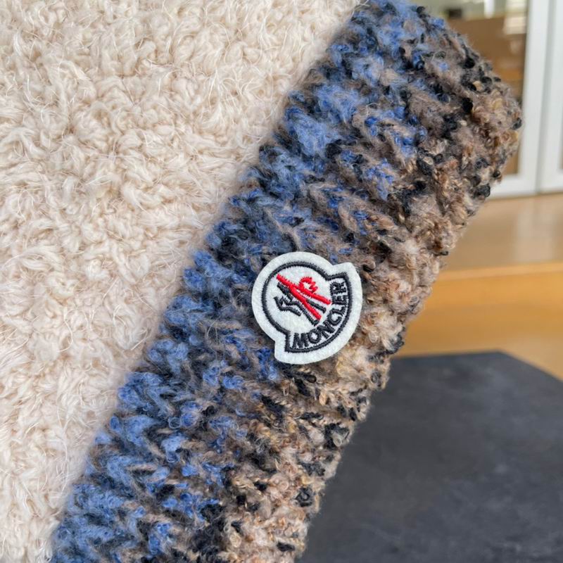Moncler hat (526)