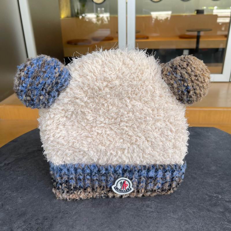 Moncler hat (527)