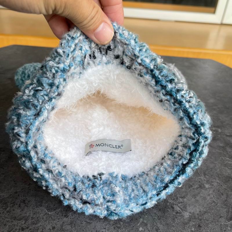 Moncler hat (534)