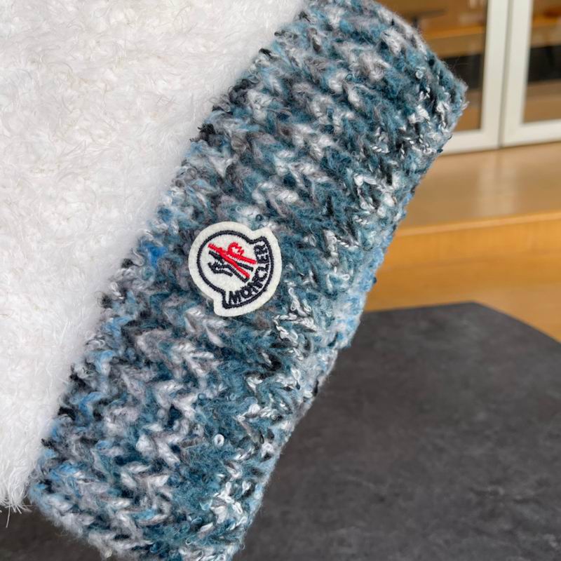 Moncler hat (537)