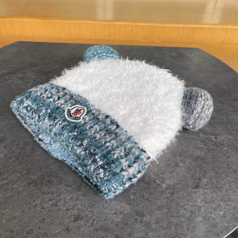 Moncler hat (542)