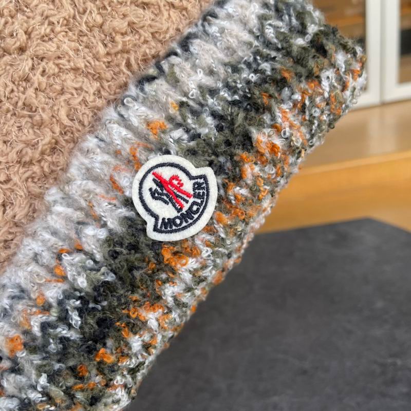 Moncler hat (546)