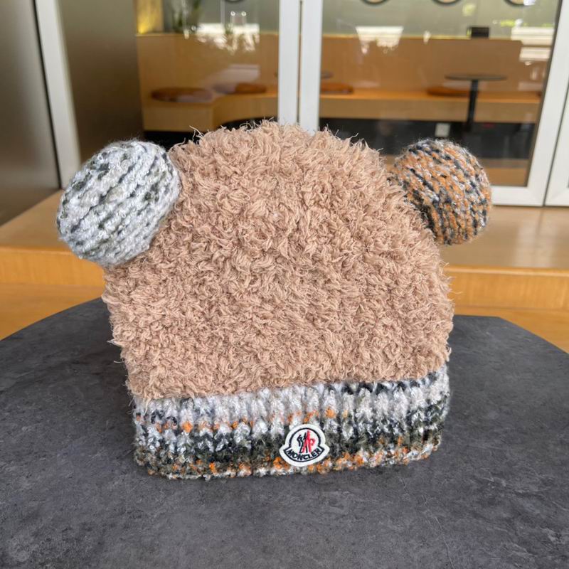 Moncler hat (547)