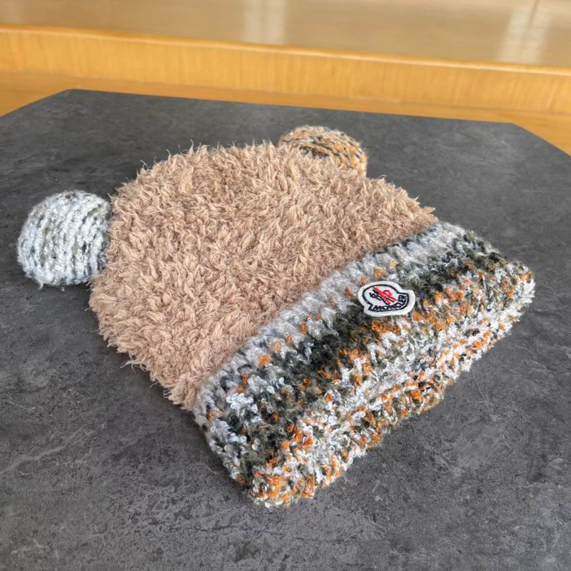 Moncler hat (551)