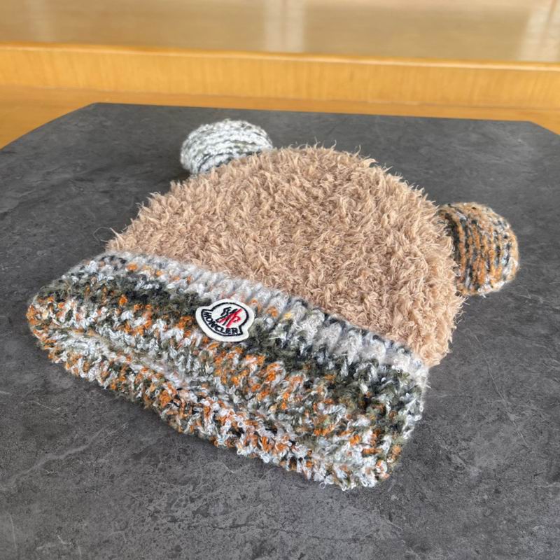 Moncler hat (552)