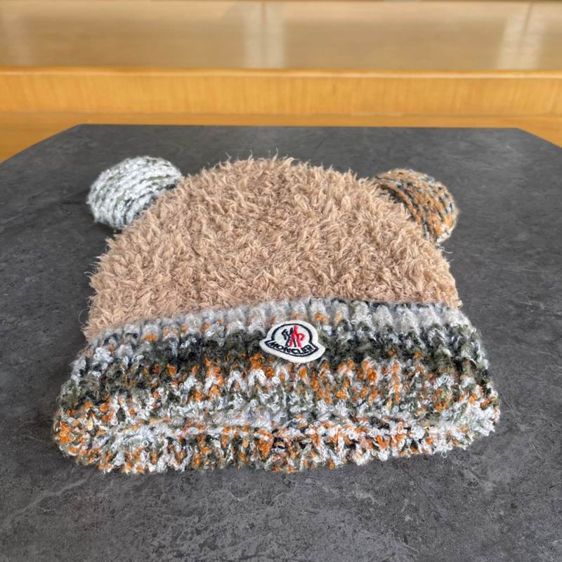 Moncler hat (553)