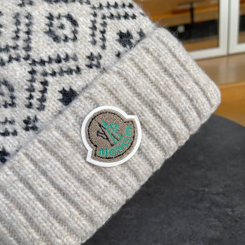 Moncler hat (566)