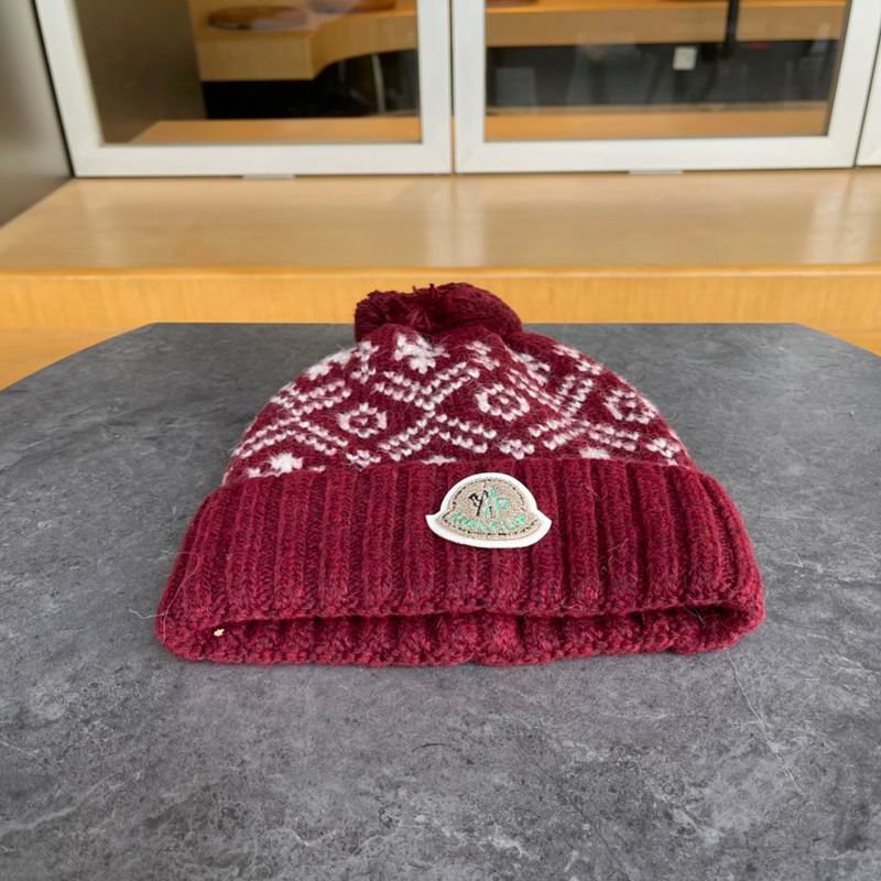 Moncler hat (586)