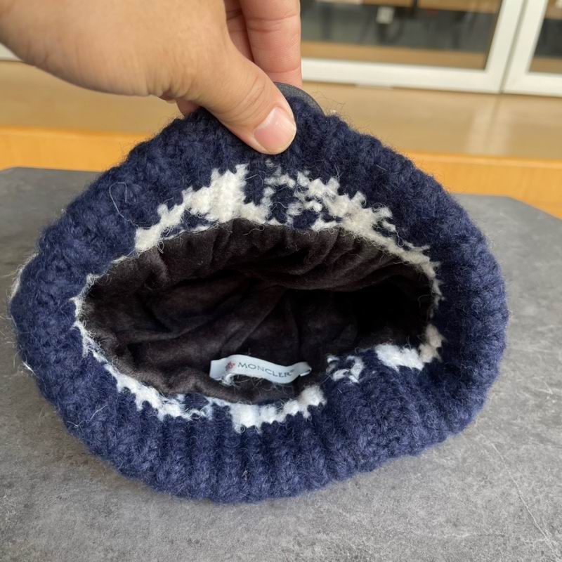 Moncler hat (599)