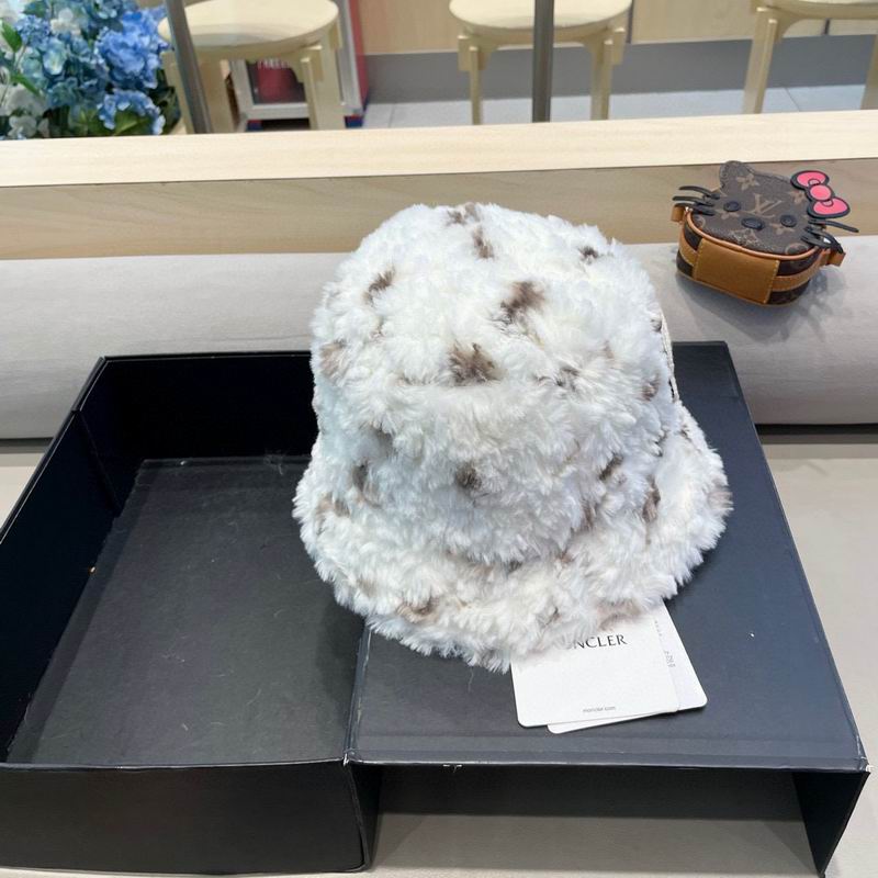 Moncler hat (6)