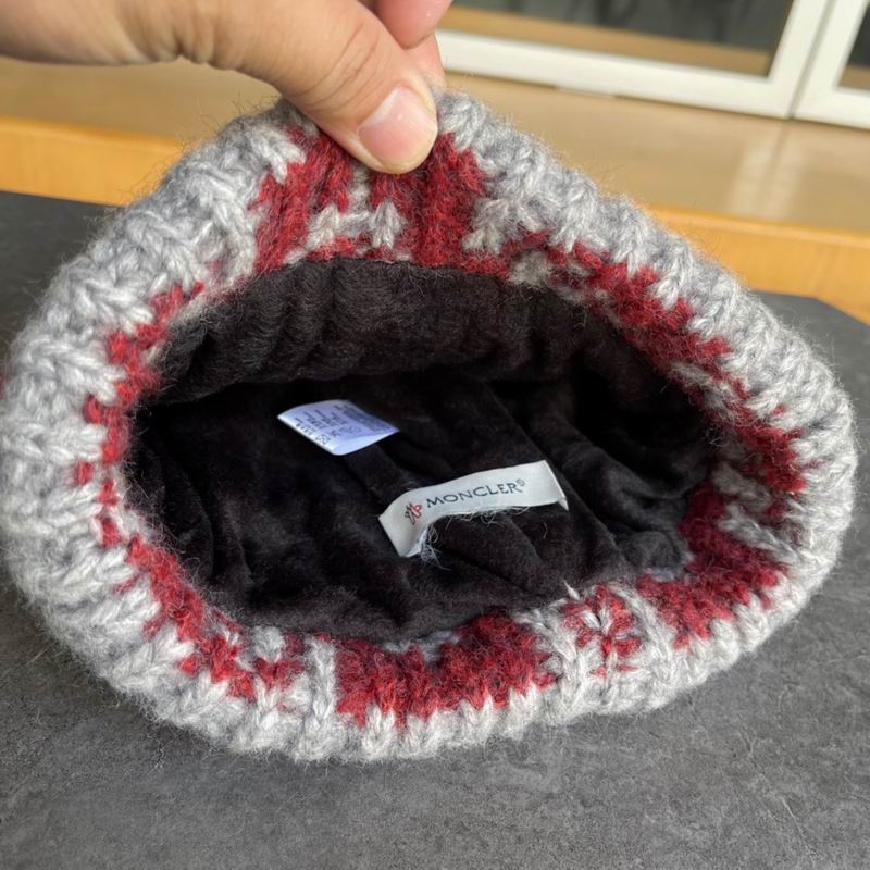 Moncler hat (611)