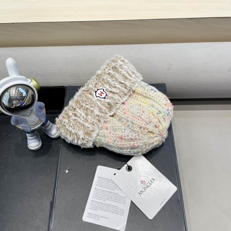 Moncler hat (634)