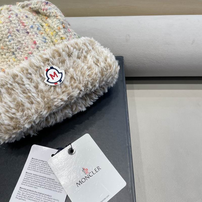 Moncler hat (637)