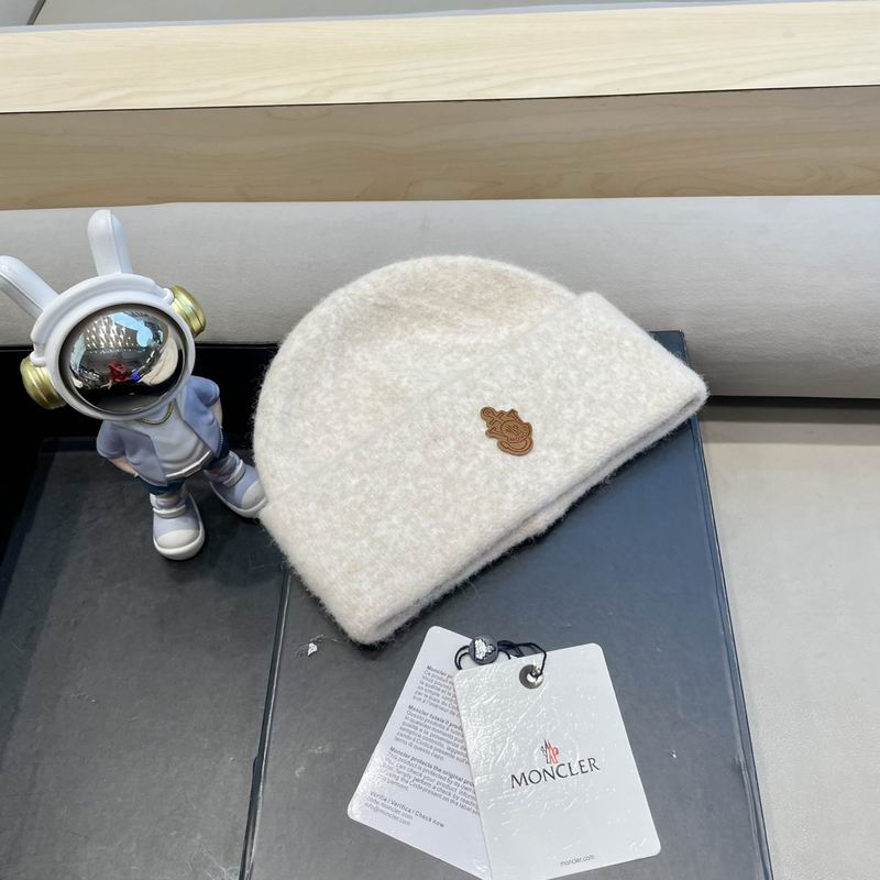 Moncler hat (699)