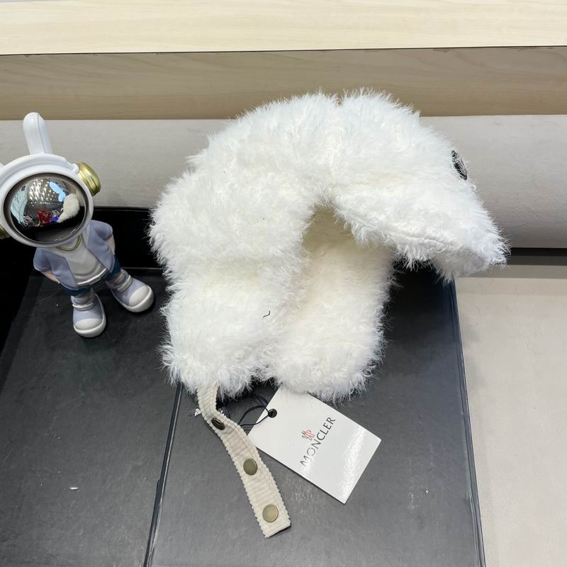 Moncler hat (8)
