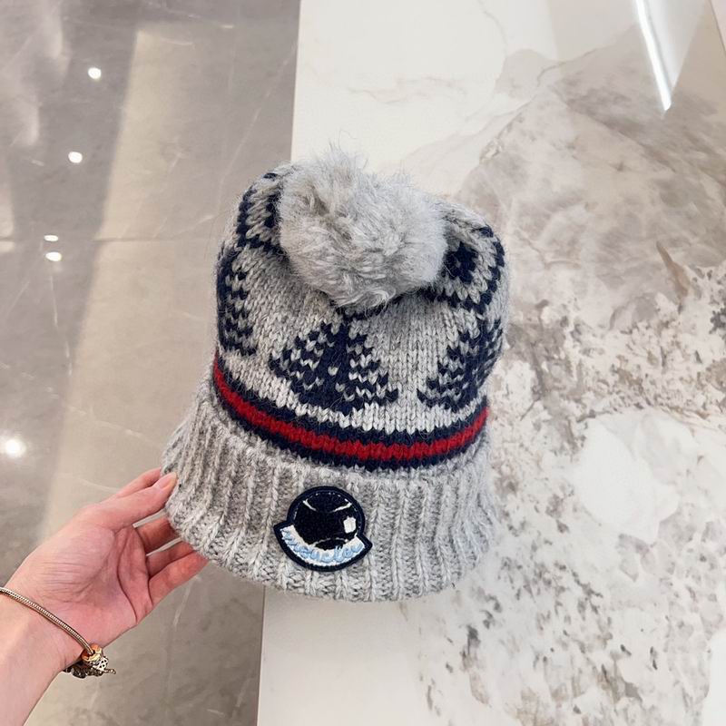 Moncler hat (8)