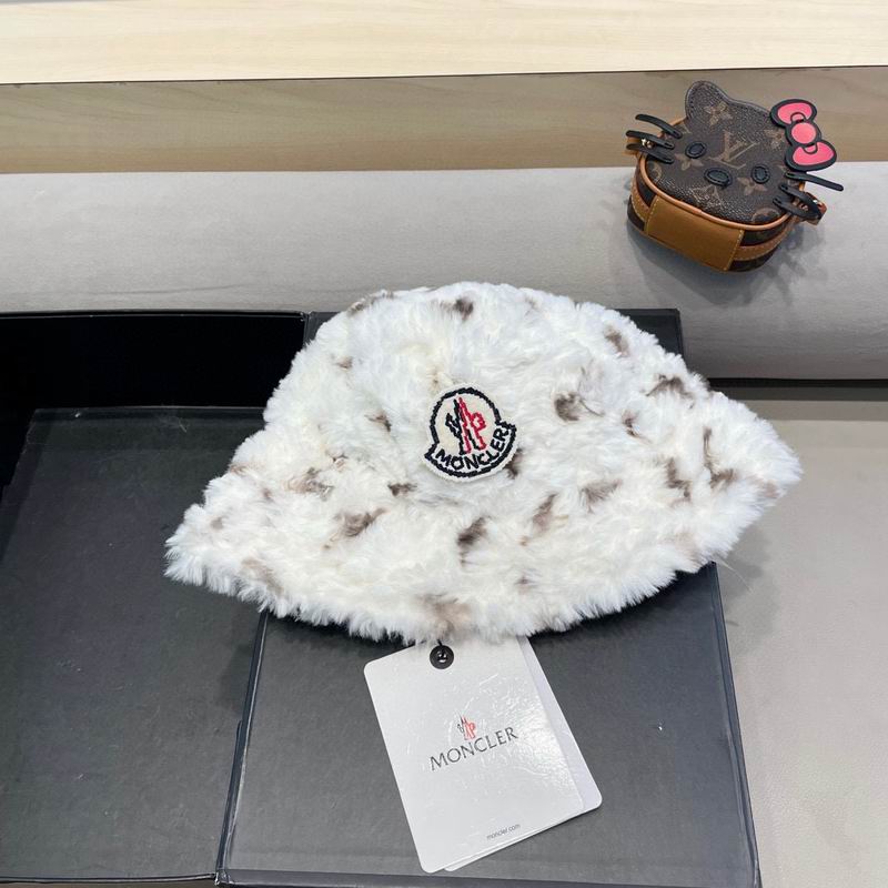 Moncler hat (9)