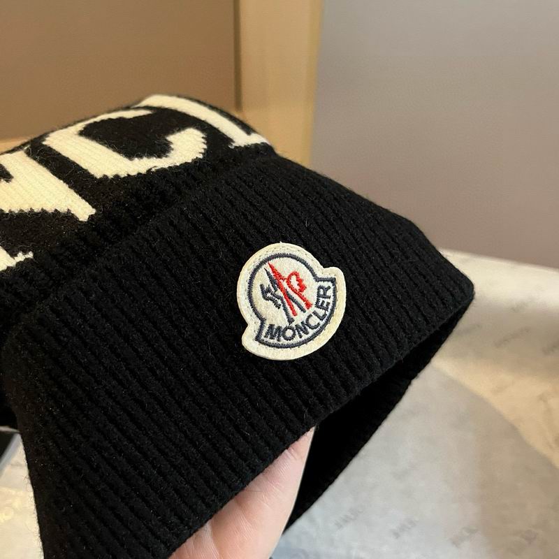Moncler hat dx (20)