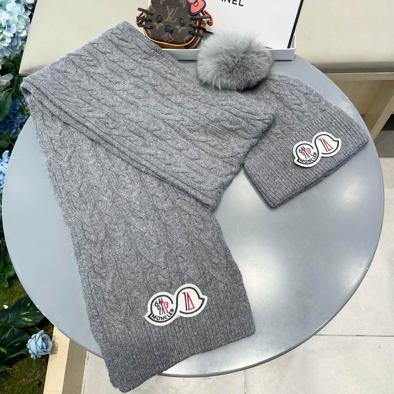 Moncler scarf hat (70)